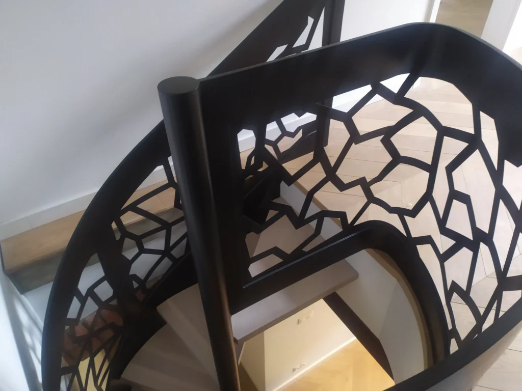Ribbon stairs