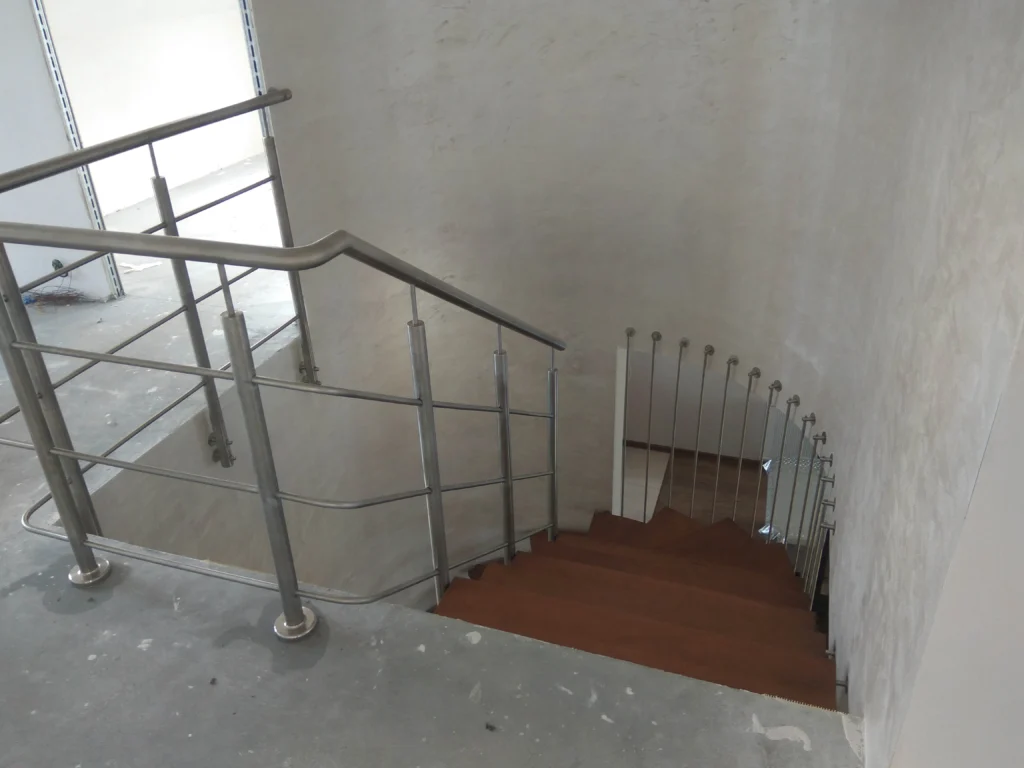 Curved stairs