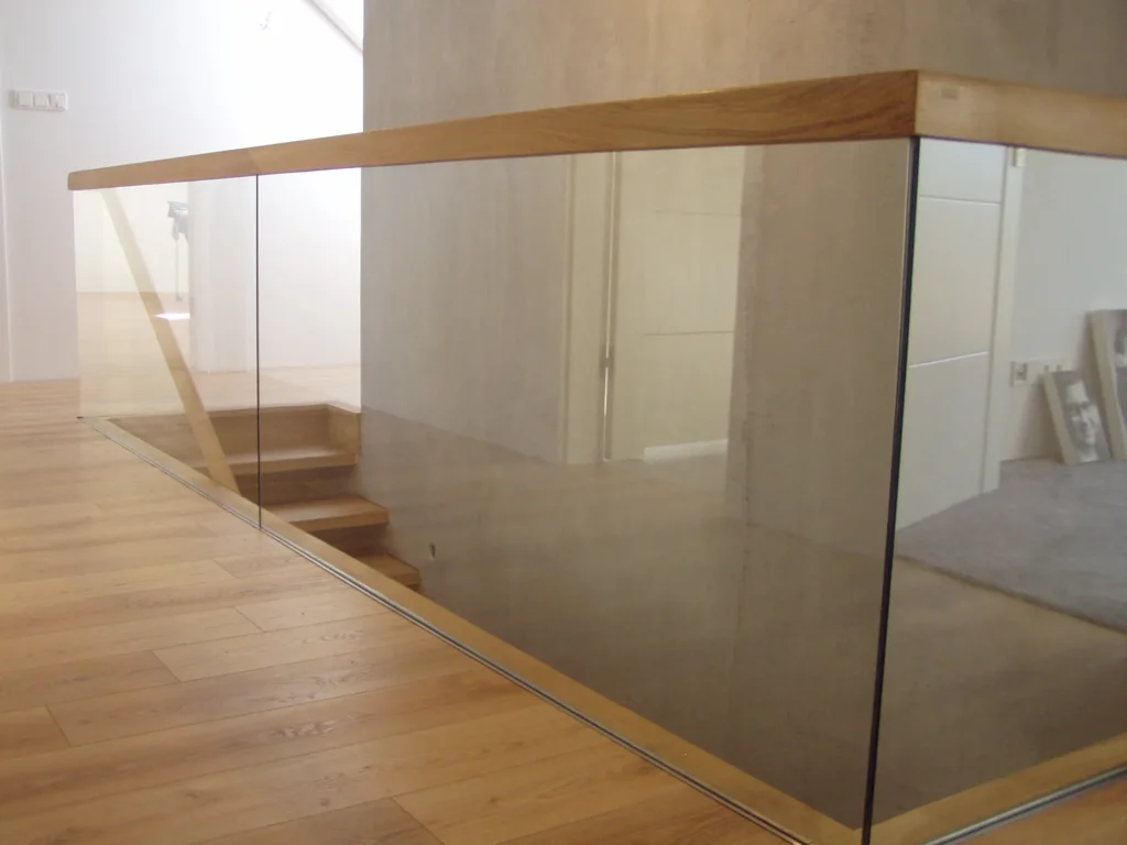 Floating shelf stairs