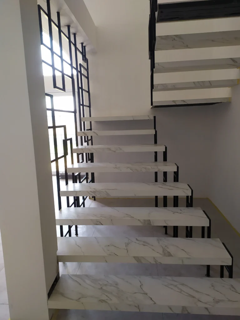 Floating shelf stairs