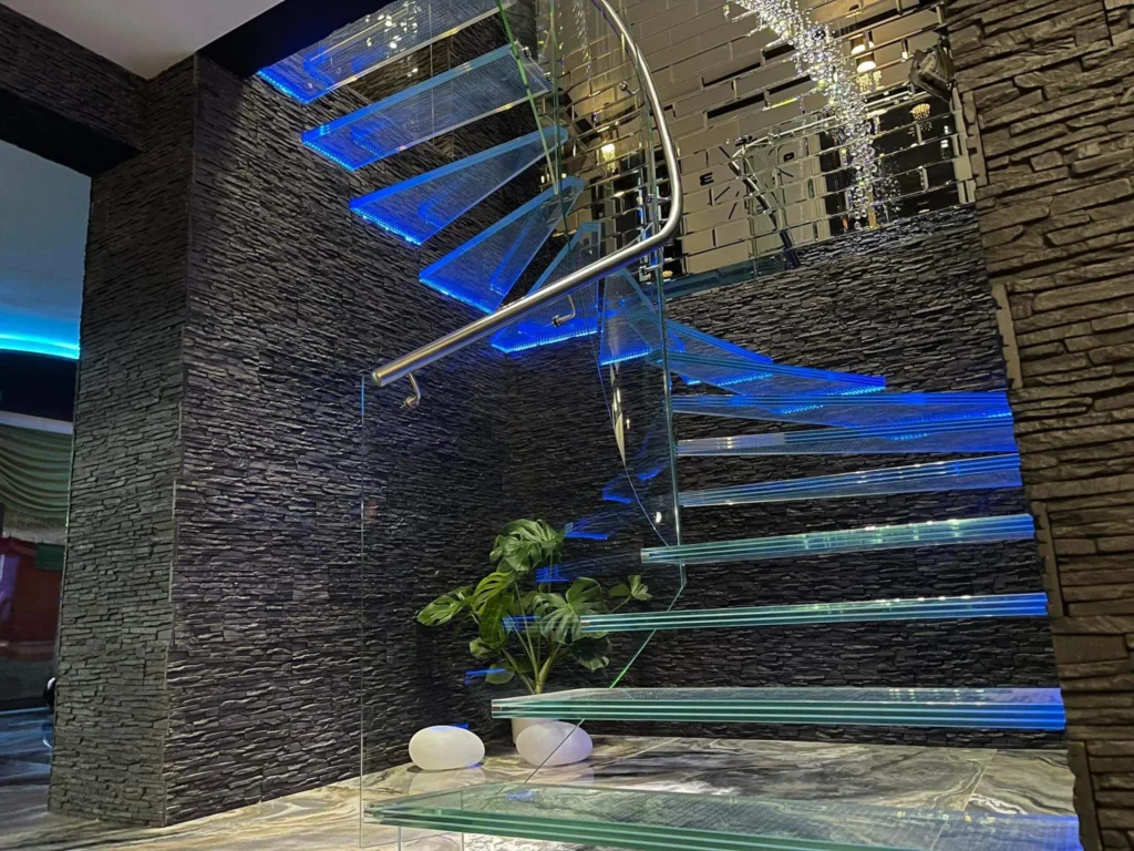 Floating shelf stairs
